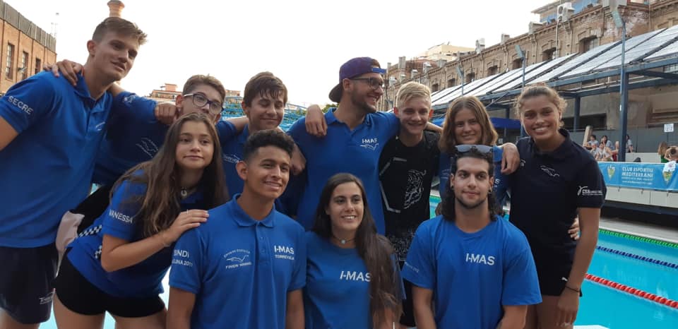 DOBLE ORO PARA ALEXANDER MAKOVEYEV EN EL NACIONAL DE NATACION CON ALETAS