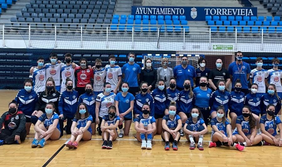📋El programa de tecnificación “FerFutur” visita al Balonmano Mare Nostrum en Torrevieja.