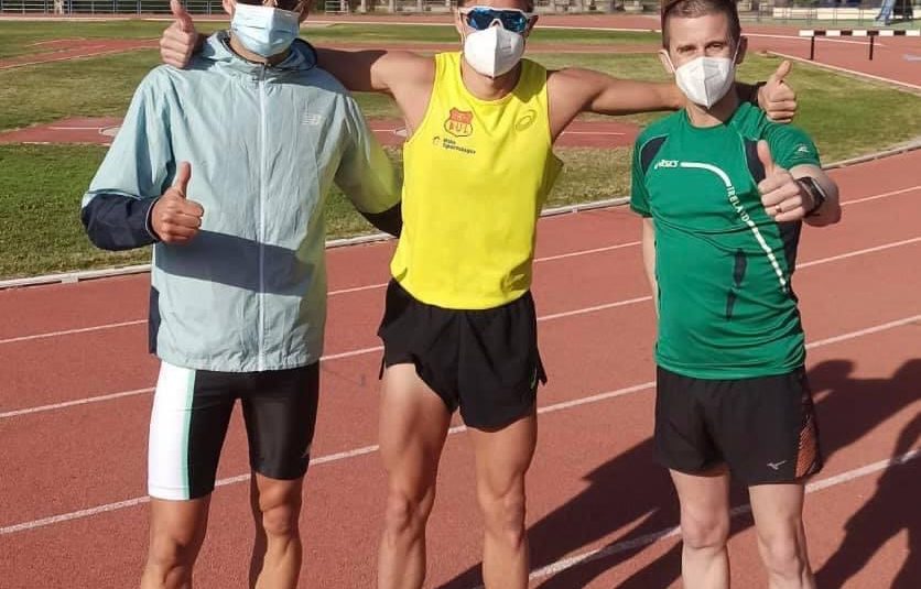 (Español) 🔝Los olímpicos Robert Heffernan y Håvard Haukenes, entrenan en las instalaciones deportivas de Torrevieja junto con nuestro atleta Luis Mánuel Corchete