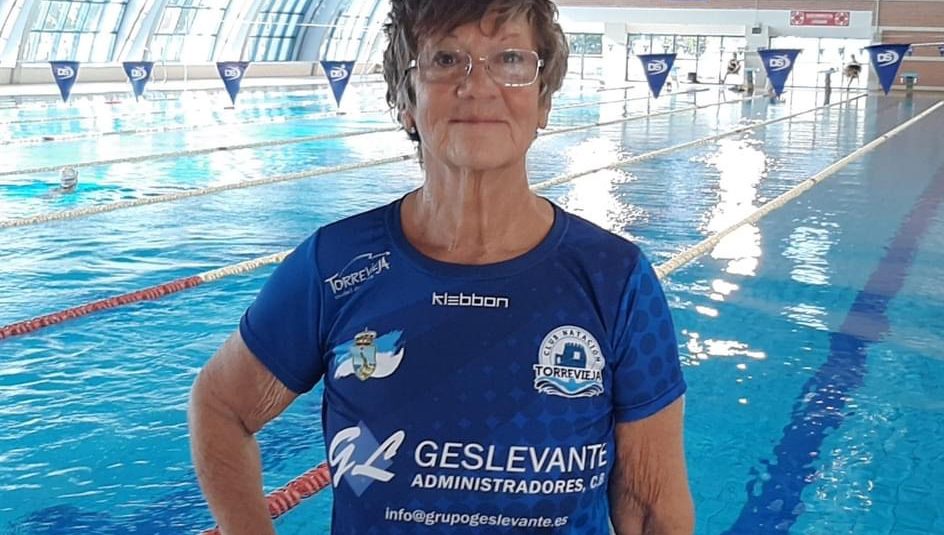 (Español) 🏆 Beryl Altabas del Club Natación Torrevieja entre las 10 mejores del Mundo en la categoría Master (75-80) !✌🏻🙌🏻👏🏻