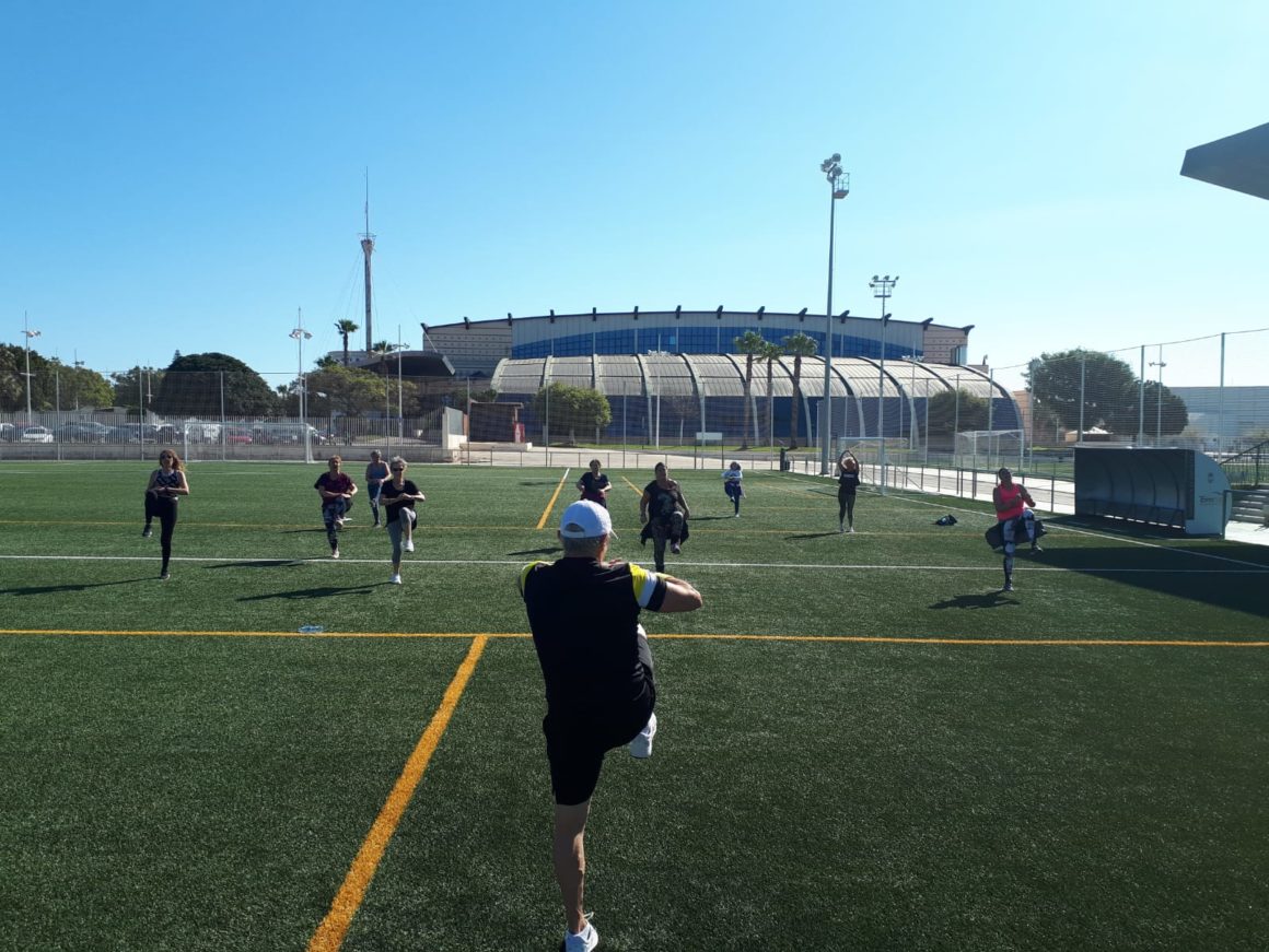 (Español) 🧘‍♀️💃🤸Las Actividades Deportivas salen al aire libre!!☀️