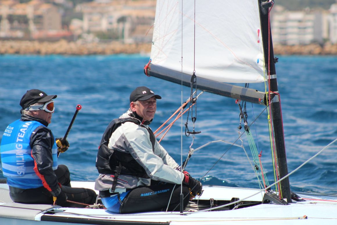 (Español) ⛵️ANTONIO LÓPEZ, ADRIANA CASTRO E IGOR KUZCYS CONSIGUEN EL TRIUNFO EN ILCA-4 E ILCA-6 EN LA REGATA AUTONÓMICA DE CASTELLÓN