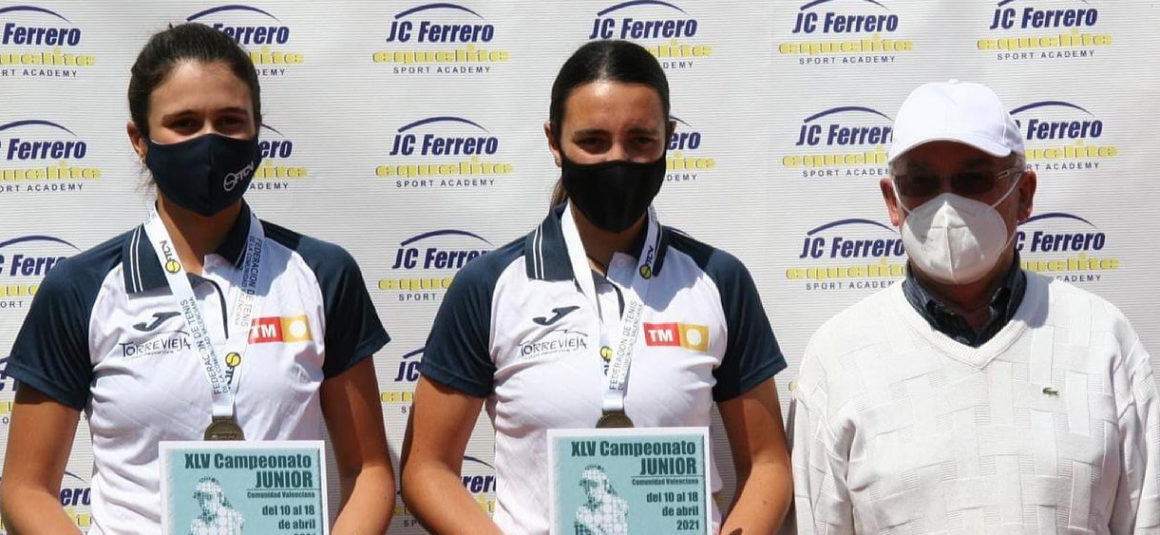 (Español) Emma Moratalla y Marí Ángeles Ortega se han consagrado campeonas del torneo junior de tenis de la Comunidad Valenciana.🥇