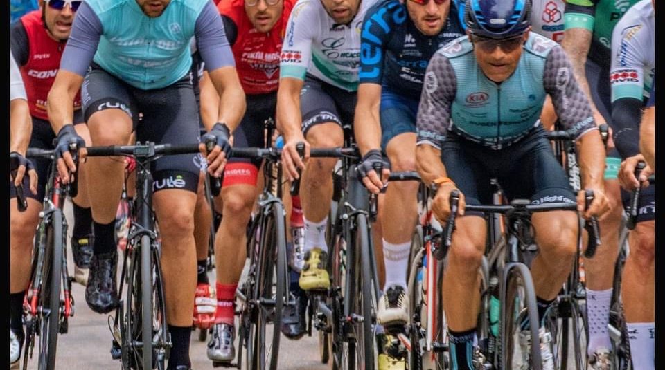 🚴 Éxito la primera edición del 🏆 Trofeo Ciudad de Torrevieja «Gran Premio Óptica Chantal»