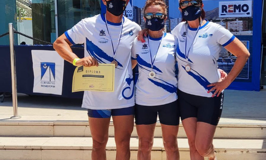 (Español) 🚣Cristina González plata🥈, Adán Heil bronce 🥉y Aurora Antón bronce🥉 en el Autonómico de Remo de mar