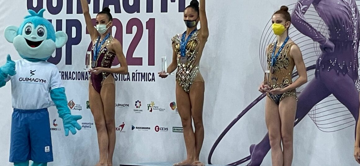 (Español) 🔝Lucía Leshan Cañas, logró hacerse con la medalla de oro 🥇en el aparato de aro, la plata en mazas, cinta y en la clasificación general de la categoría Junior non Fig en el Torneo Internacional Guimagym Cup
