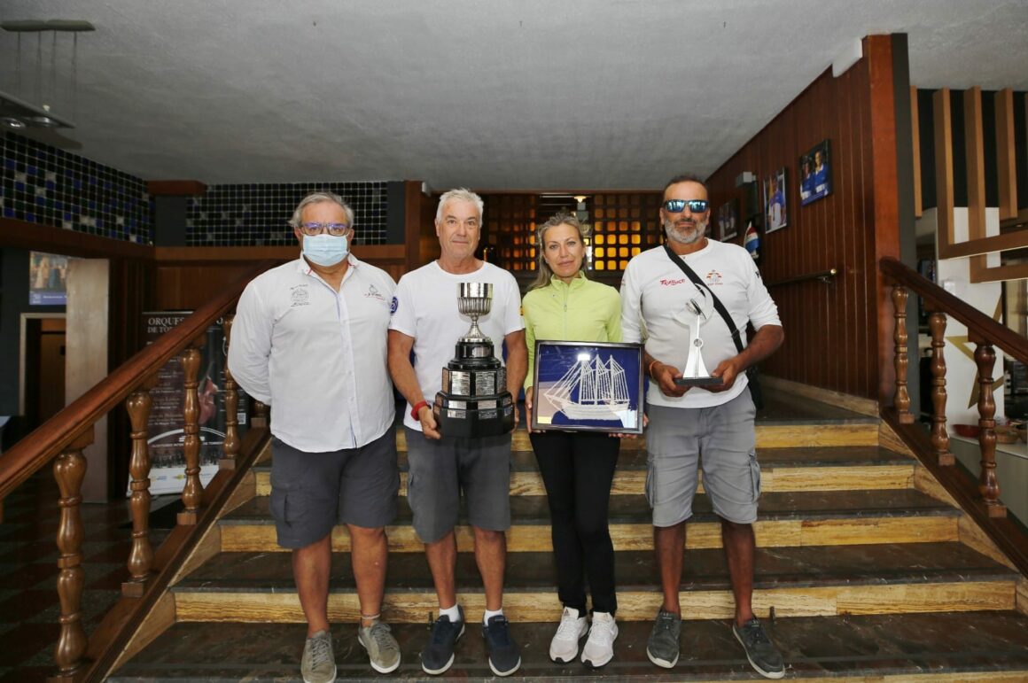 (Español) EL BARCO TRABUCO, DE FRANCISCO MARTÍNEZ, GANADOR DEL 30.º TROFEO FUNDADORES-MEMORIAL TOMÁS LANZAROTE