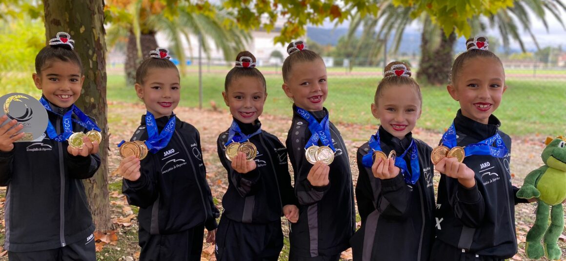 (Español) ✨EL CONJUNTO PREBENJAMIN, DANIELA Y ANNA DEL CGRítmica TORREVIEJA, grandes resultados en VALLADOLID✨