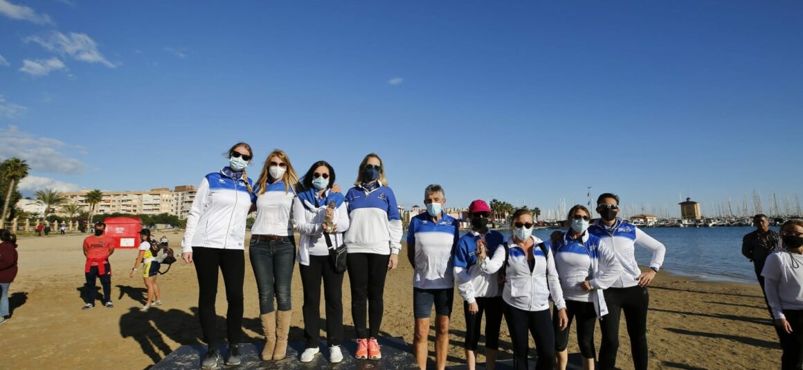 (Español) EL RCN TORREVIEJA CONSIGUE UN ORO Y DOS BRONCES EN EL CAMPEONATO AUTONÓMICO DE DRAGON BOAT