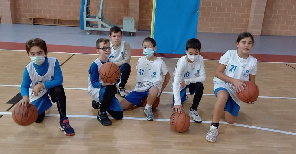 (Español) ALEVINES 2011 DE LA EDM DE BALONCESTO PARTICIPAN EN JORNADA DE DETECCIÓN DE LA FBCV