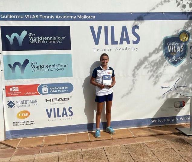 (Español) 👉🏼CHARO ESQUIVA, 🥈Subcampeona del torneo internacional tennis Europe sub-14