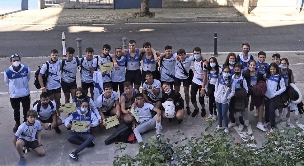 (Español) 🚣‍♀️ EL RCNT CONSIGUE 4 ORO, 2 PLATA Y 4 BRONCE EN EL AUTONÓMICO DE REMOERGOMETRO EN ALICANTE