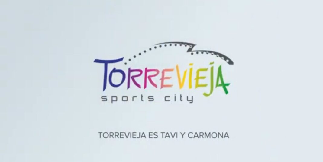 (Español) EL PALACIO DE LOS DEPORTES DE TORREVIEJA LLEVA LOS NOMBRES DE TAVI Y CARMONA