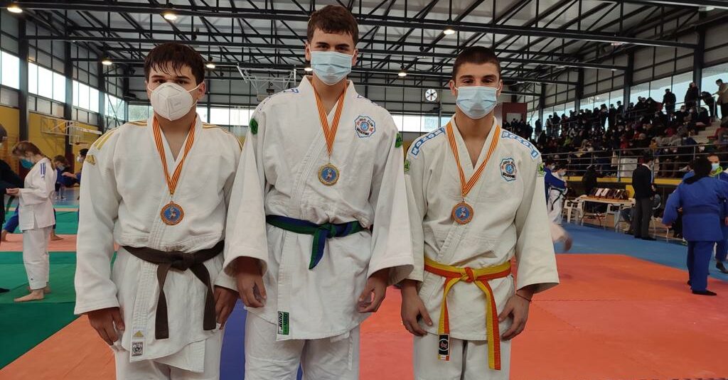 12 MEDALLAS PARA EL JUDO CLUB NOZOMI EN LA COPA DE JUDO DE MOIXENT