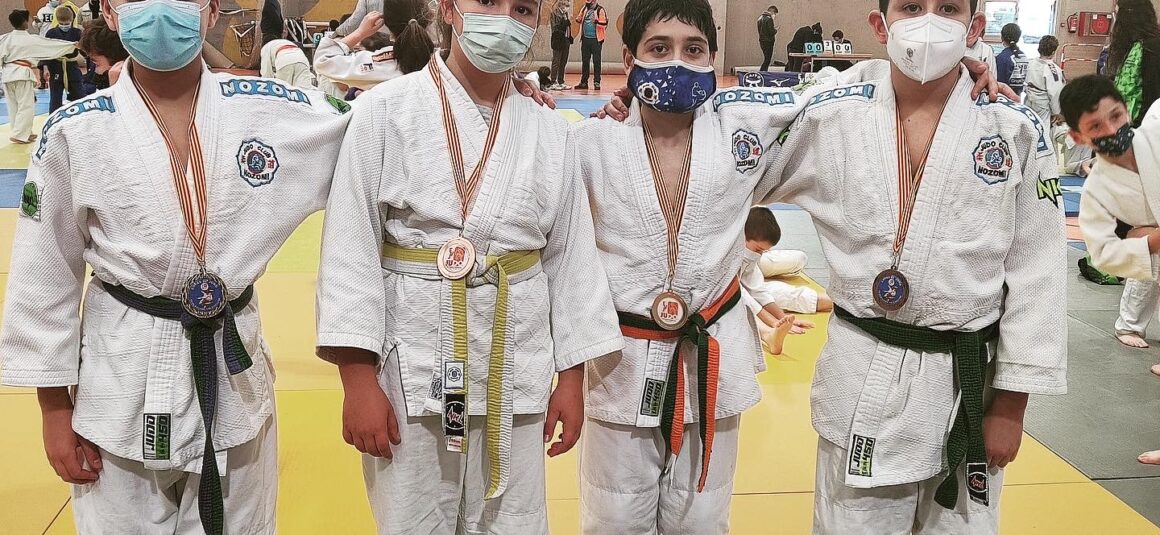 (Español) 🥇🥇🥇🥈🥉🥉🥉🥉🥉🥉 10 MEDALLAS PARA EL JUDO CLUB NOZOMI EN LA COPA DE VALENCIA Y 2 🥉🥉BRONCES EN EL AUTONÓMICO JUNIOR DE JUDO