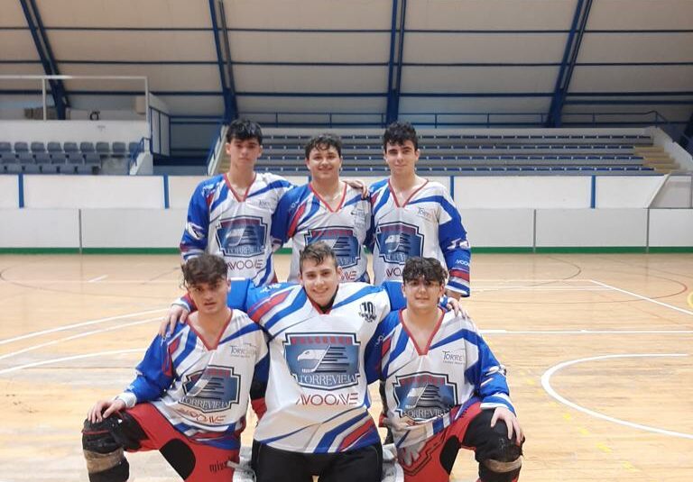 (Español) CARA Y CRUZ PARA LOS HALCONES TORREVIEJA, EN OTRO FIN DE SEMANA LLENO DE PARTIDOS.