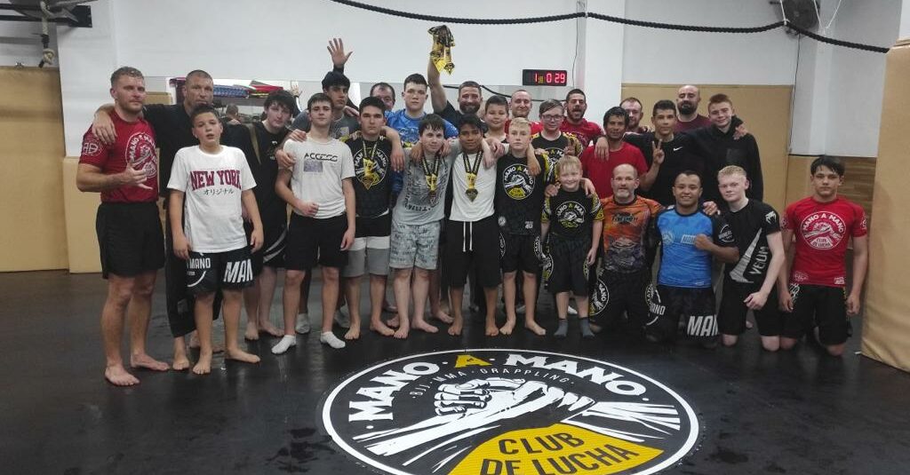 (Español) EXCELENTES RESULTADOS PARA EL CLUB MANO A MANO TORREVIEJA