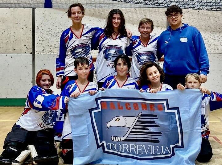 (Español) 🏆El equipo alevín se proclama CAMPEÓN DE LIGA de segunda división!!👏🏻👏🏻👏🏻🔝