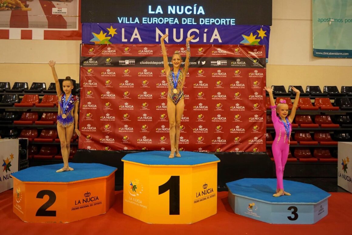 (Español) 👉🏻Nuevos éxitos para el Club Gimnasia Rítmica Jennifer Colino Torrevieja en el Campeonato Provincial Absoluto Individual y Equipos