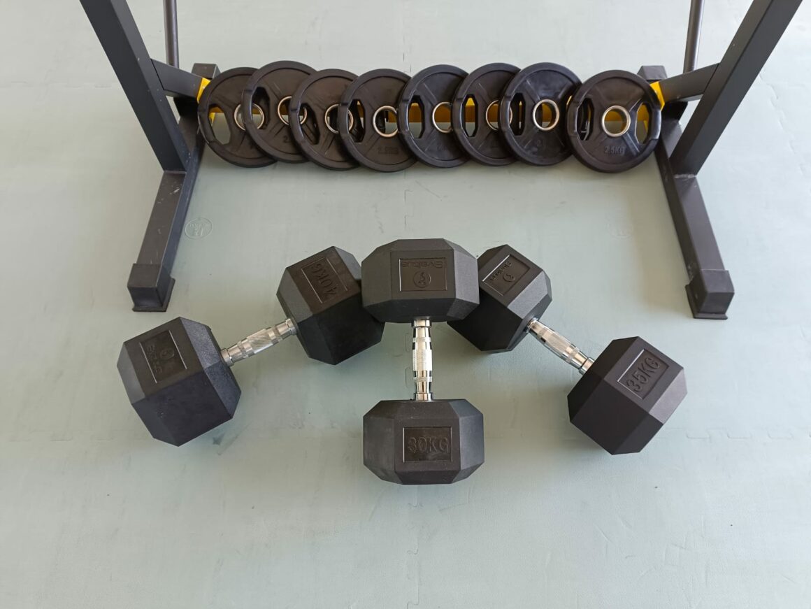 (Español) 🏆NUEVA ADQUISICIÓN DE MATERIAL DEPORTIVO PARA EL GIMNASIO MUNICIPAL! 🏋️‍♀️