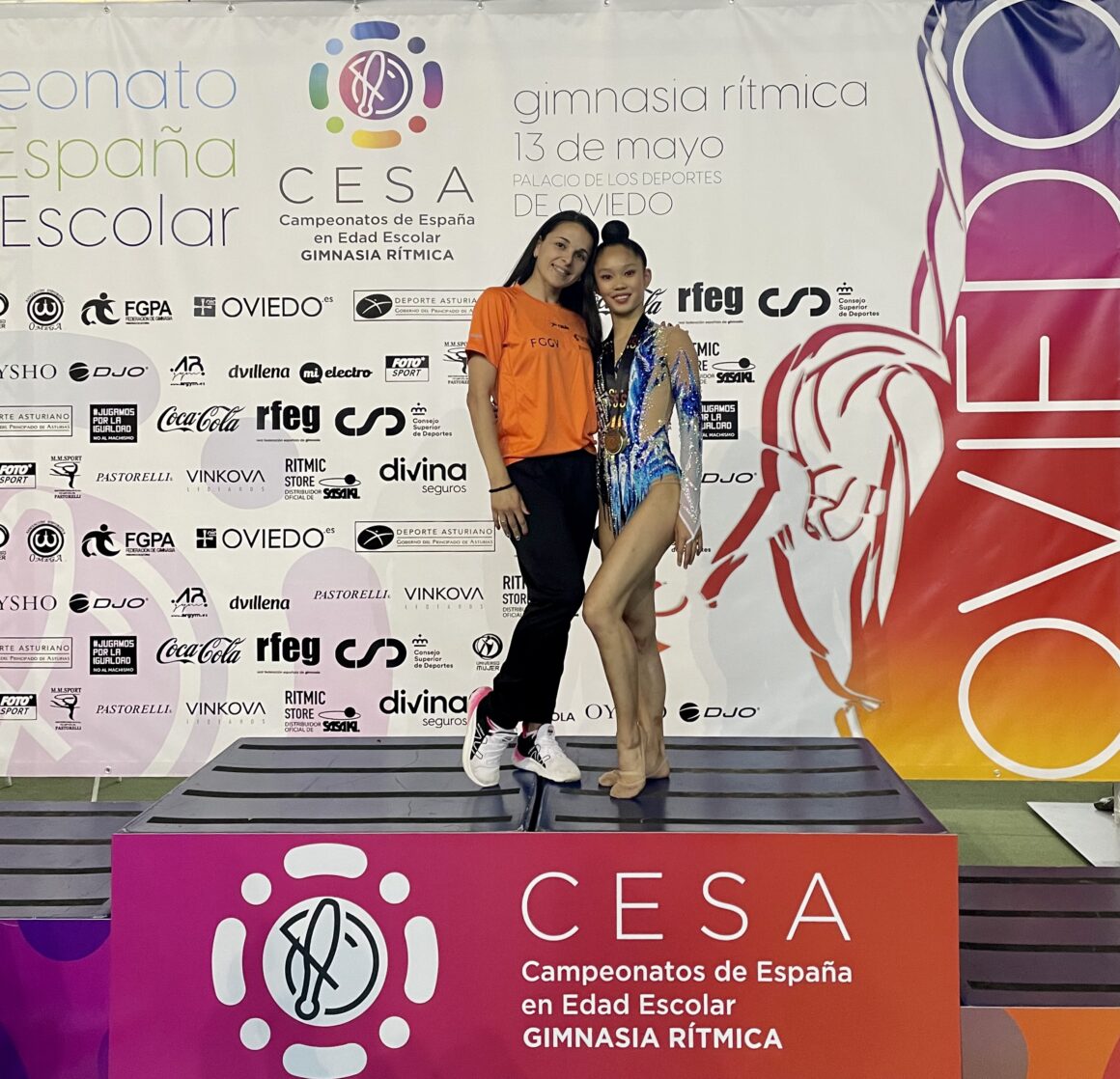 (Español) 🏆LA GIMNASTA LUCÍA LESHAN DEL CGR JENNIFER COLINO SE PROCLAMA CAMPEONA DE ESPAÑA DE EDAD ESCOLAR