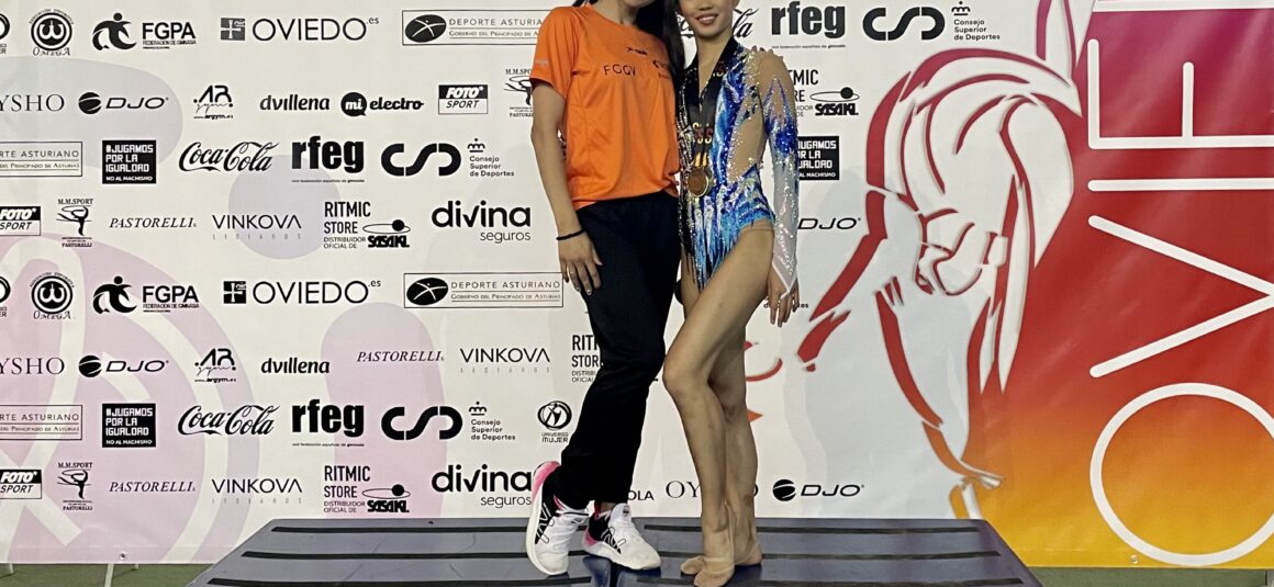 (Español) 🏆LA GIMNASTA LUCÍA LESHAN DEL CGR JENNIFER COLINO SE PROCLAMA CAMPEONA DE ESPAÑA DE EDAD ESCOLAR