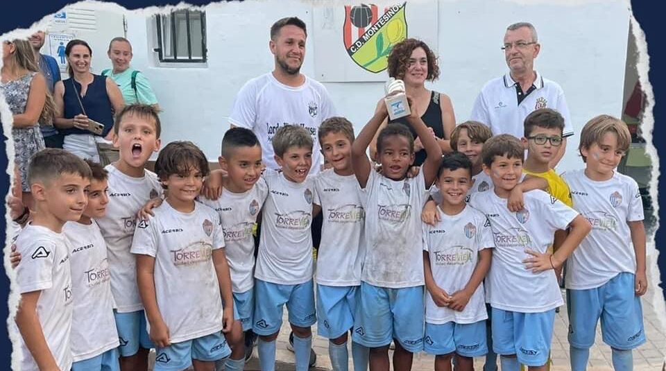 👉🏻El Prebenjamín A y el Alevín A del Club de Fútbol Torrevieja, CAMPEONES DEL TORNEO DE LOS MONTESINOS!!⚽️🏆