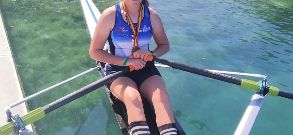 (Español) 🥇NADIA GEORGIEVA GORYANOVA DEL RCNT ORO EN ALEVÍN FEMENINO EN EL CAMPEONATO DE ESPAÑA DE REMO OLÍMPICO