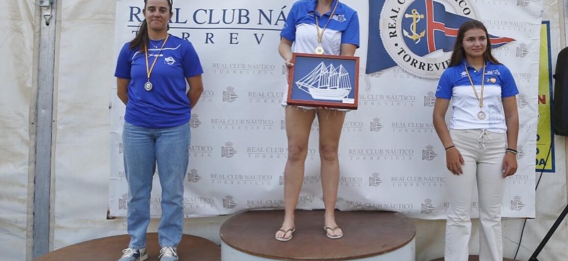 (Español) 🥇ORO PARA ASCENSIÓN ROCA DE TOGORES EN ILCA 6 Y ALBERTO CABALLERO EN EUROPE, EN EL AUTONÓMICO CELEBRADO EN EL RCN TORREVIEJA