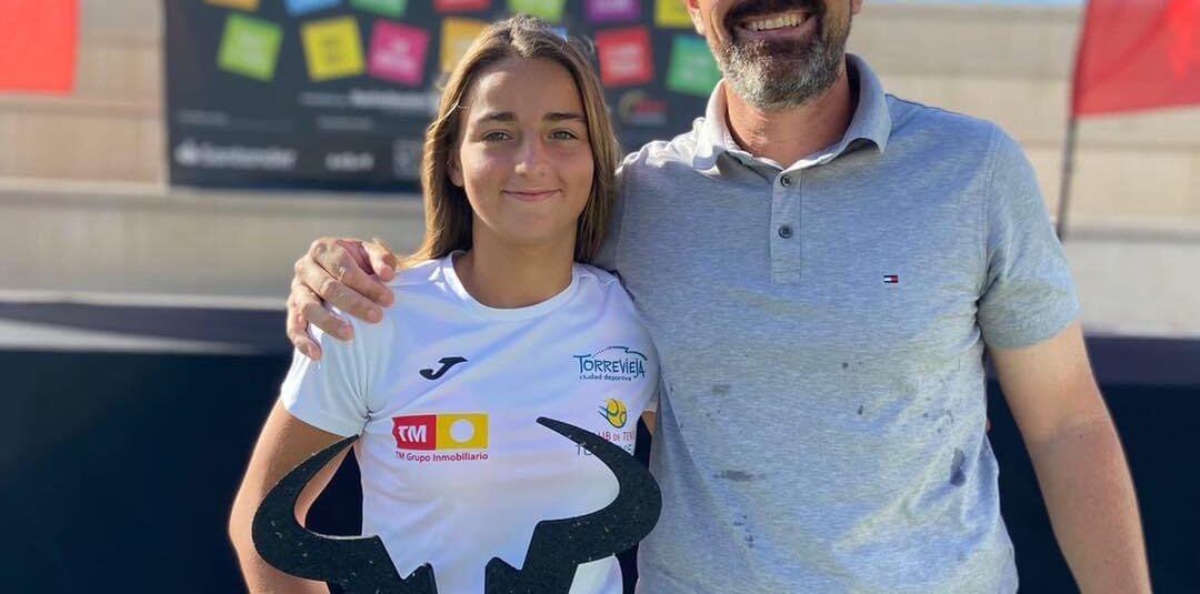 (Español) 🏆Charo Esquiva campeona infantil del Máster del circuito Rafa Nadal en Manacor