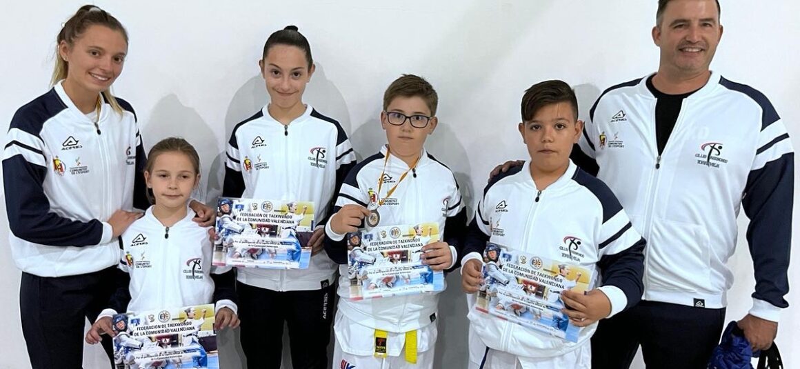 (Español) 👉🏻 El Club Taekowndo Torrevieja da por inaugurada la temporada 2022-2023 con muy buenos resultados!!👏🏻