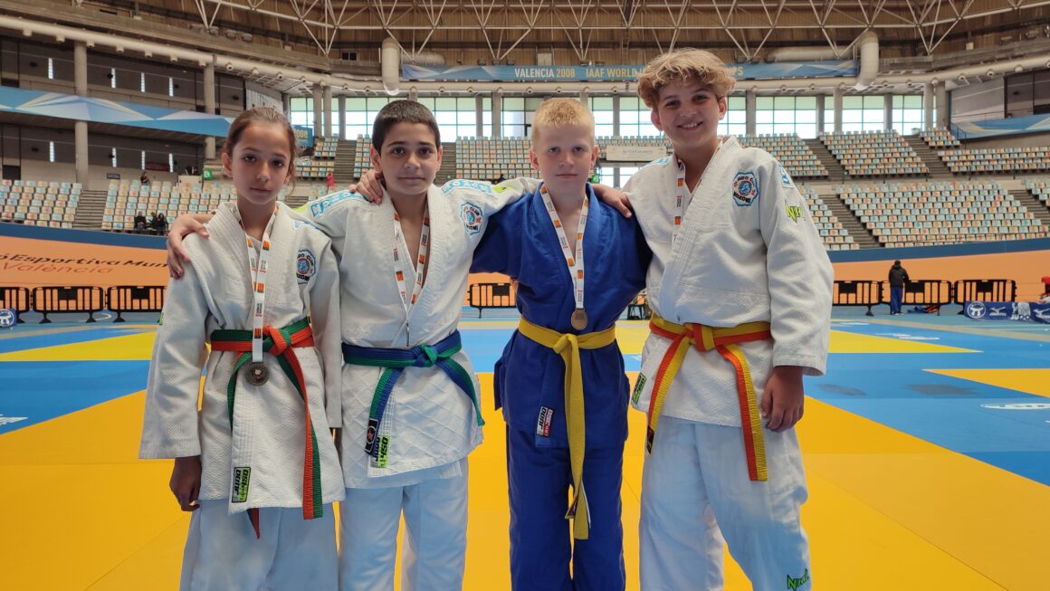 (Español) 🏆ÉXITO DEL JUDO CLUB NOZOMI EN EL AUTONÓMICO DE VALENCIA