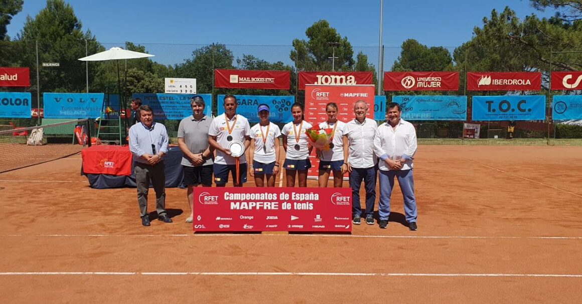 (Español) 🎾🥈🇪🇸El equipo cadete femenino de CT Torrevieja subcampeón de España