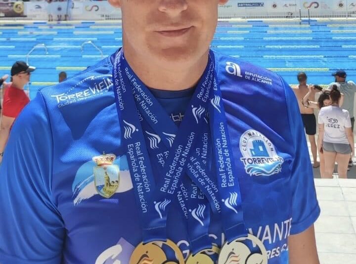 Nikolai Voronin, nadador máster del Club Natación Torrevieja, 4º en el Campeonato de Europa Máster
