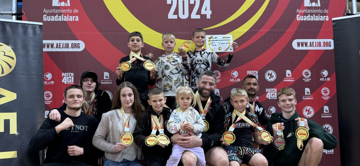 Buenos resultados del club de lucha MANO A MANO de Torrevieja en el Campeonato de España de GRAPPLING – FELODA y el Campeonato de España Jiu jitsu Brasileño – AEJJB