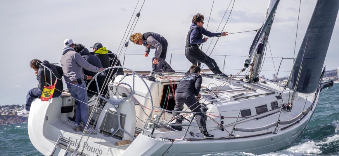 (Español) ⛵️EL BARCO FALAPOUCO PATRONEADO POR JOSÉ BALLESTER Y ANDRÉS MANRESA LÍDER DEL MEMORIAL PRESIDENTES Y EL CAMPEONATO DE ESPAÑA DE CRUCEROS EN CLUB NÁUTICO ALTEA