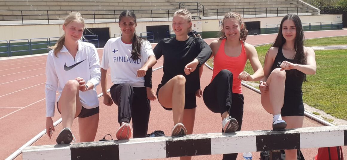 Un nuevo grupo de atletas finlandeses eligen nuestras instalaciones deportivas