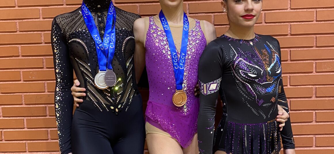 DANIELA MENÉNDEZ Y ANASTASIIA BIRYULINA DEL CGR TORREVIEJA PÓDIUM PROVINCIAL ABSOLUTO