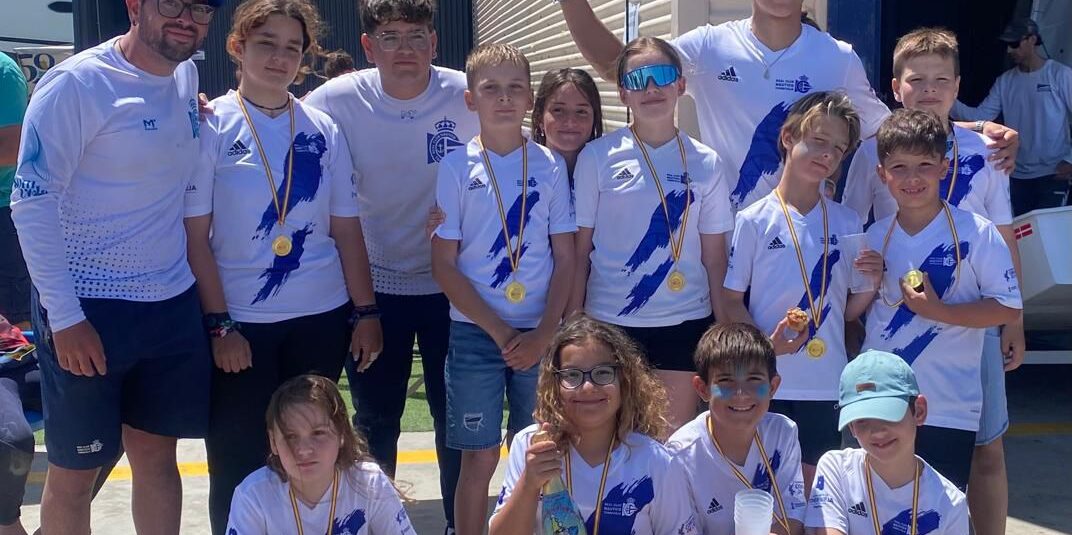 JOCS ESPORTIUS SANTA POLA: 4 OROS, 3 PLATAS Y 2 BRONCES EN OPTIMIST-C Y WINDSURF-B