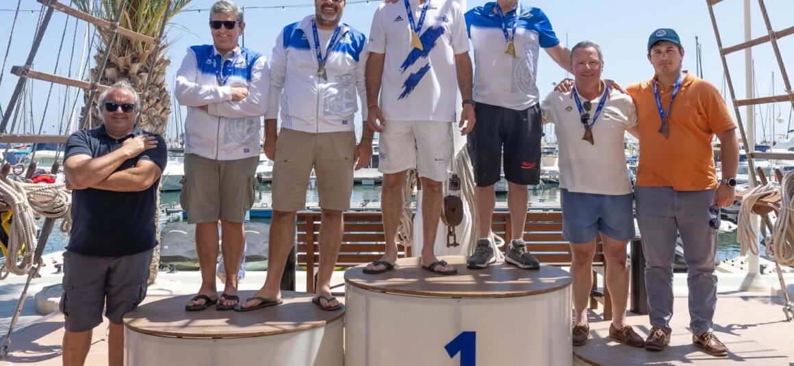 ⛵️FRAN MARTINEZ Y EL HIJO DEL VIENTO DEL RCNT CAMPEONES AUTONÓMICOS DE FLYING DUTCHMAN