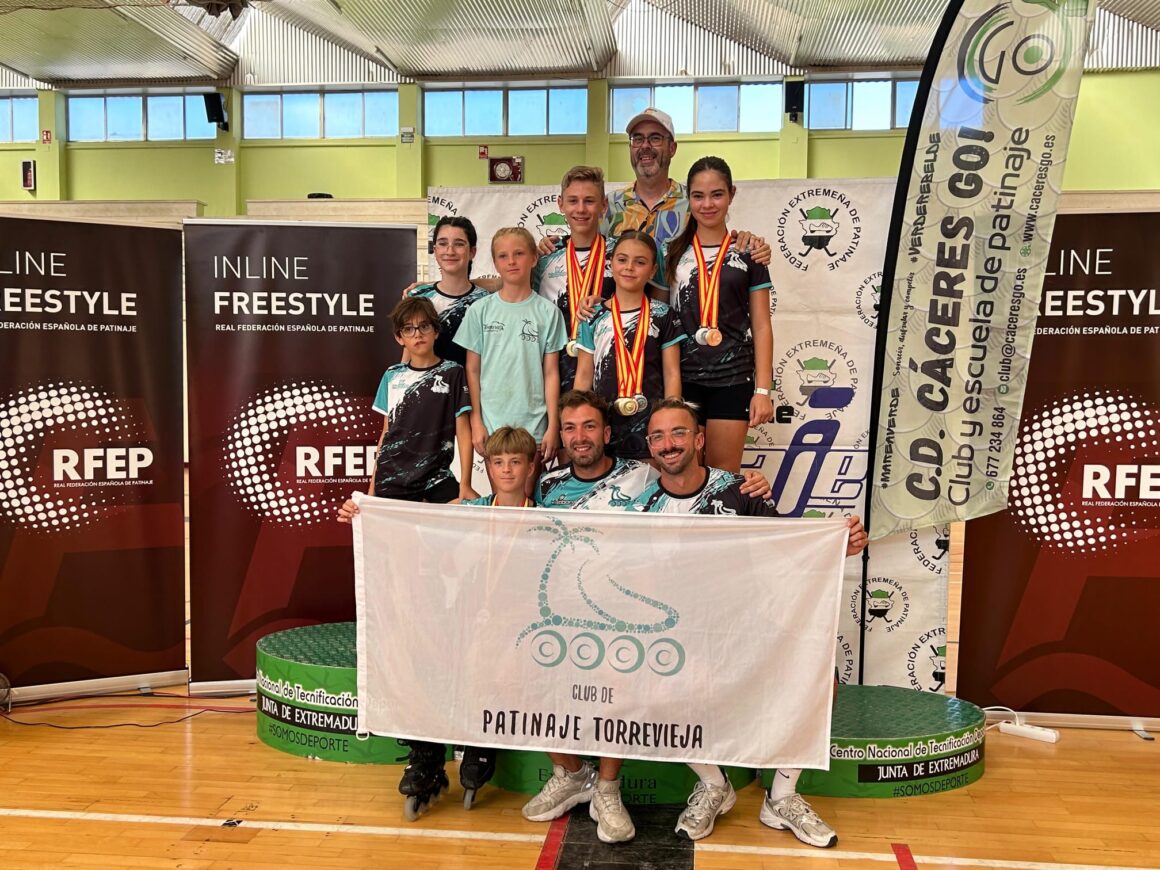 (Español) Impresionantes resultados del equipo de competición del Club de Patinaje Torrevieja en el Campeonato de España y Promesas de Patinaje Inline Freestyle