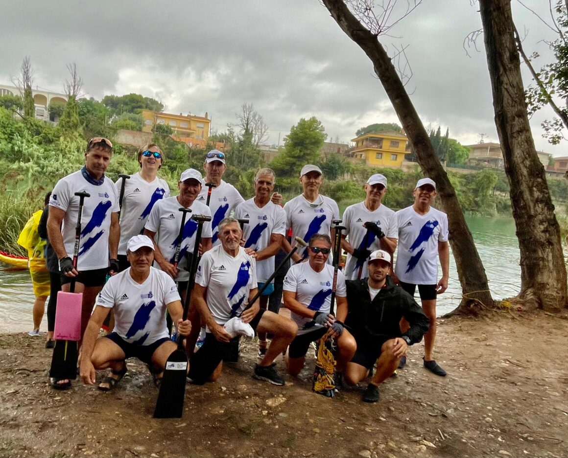 (Español) EL EQUIPO DE DRAGON RACING BOAT DEL RCN TORREVIEJA CONSIGUE 1 ORO, 4 PLATAS Y 1 BRONCE EN EL CAMPEONATO AUTONÓMICO DE LA COMUNIDAD VALENCIANA EN DRAGÓN 200 METROS.