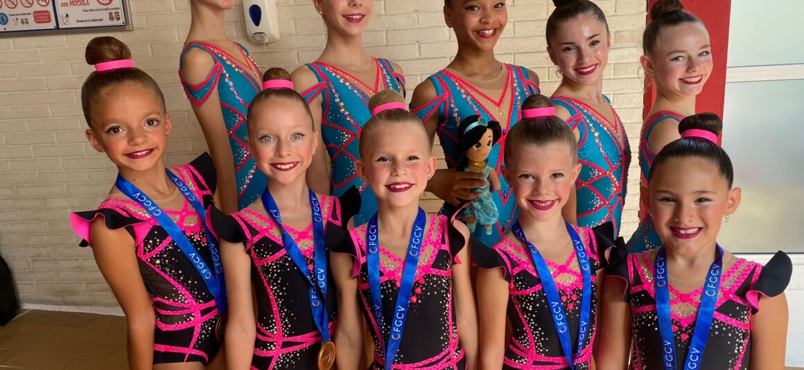 (Español) ‍♂️LAS PREBENJAMINES DEL CLUB GIMNASIA RÍTMICA DE TORREVIEJA TERCERAS PROVINCIALES