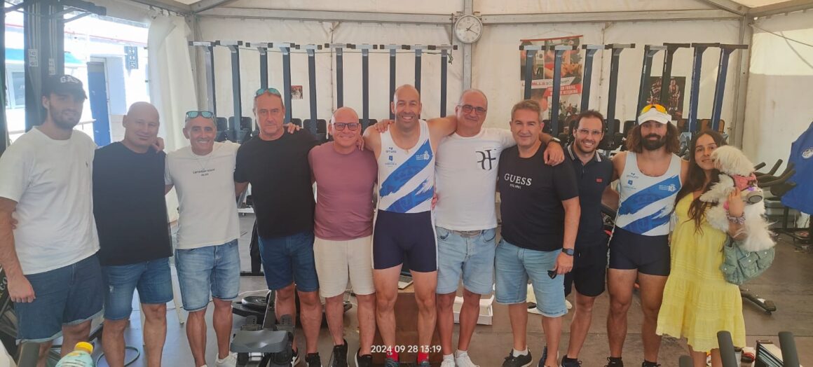 (Español) LOS REGATISTAS DEL RCNT JOSE DANIEL MARTÍNEZ Y RUBÉN ZURDO COMPITEN EN EL IV OPEN DE REMO INDOOR FRENTE A MÁS DE 400 PARTICIPANTES