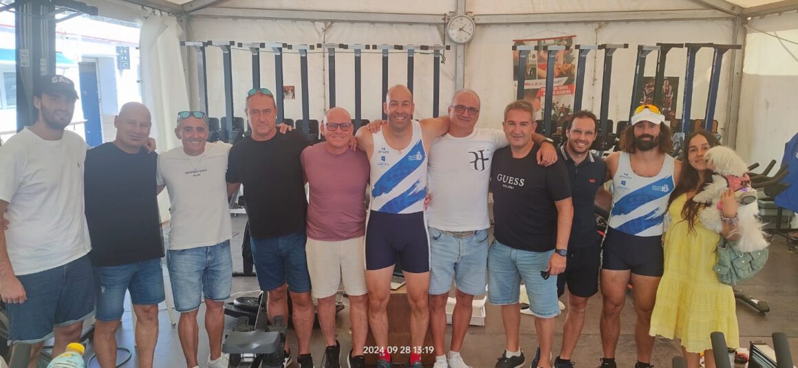 (Español) LOS REGATISTAS DEL RCNT JOSE DANIEL MARTÍNEZ Y RUBÉN ZURDO COMPITEN EN EL IV OPEN DE REMO INDOOR FRENTE A MÁS DE 400 PARTICIPANTES