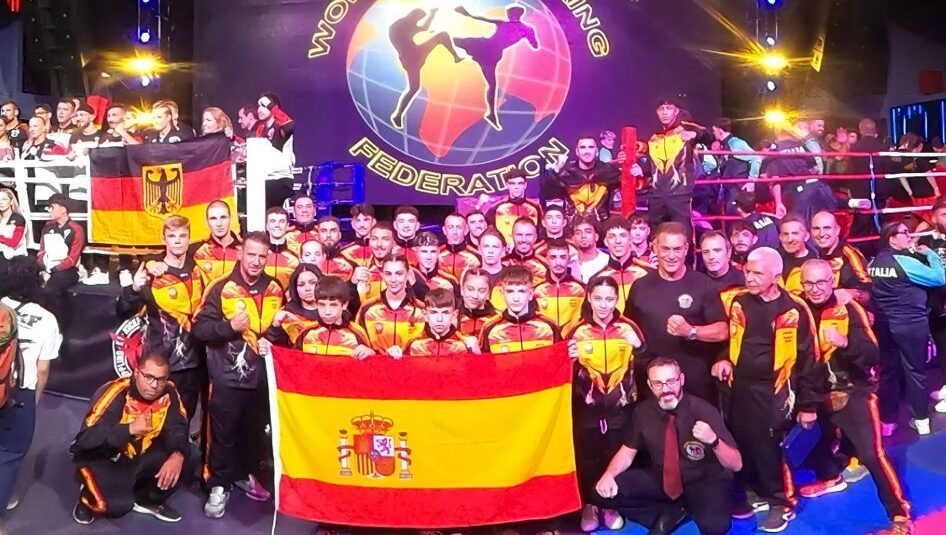 El CLUB KICK BOXING TORREVIEJA ha conseguido traerse para nuestra ciudad 7 medallas ( 2 campeones del mundo , 3 subcampeones y 2 terceros )